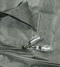 Zipper pull